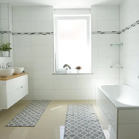 Mein Flowers Mit Kamin, Bis 10 Personen *