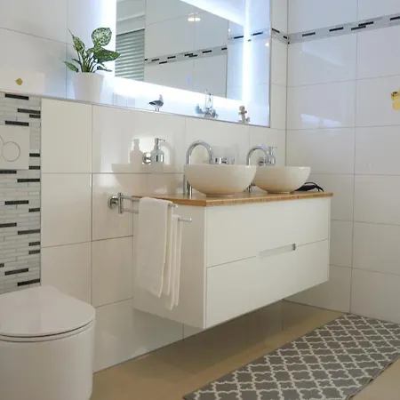 Mein Flowers Mit Kamin, Bis 10 Personen Apartamento