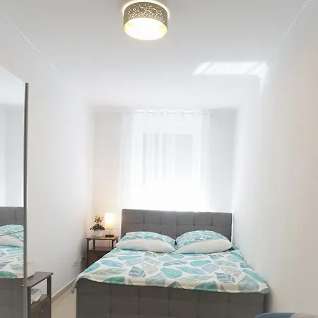 Mein Flowers Mit Kamin, Bis 10 Personen Apartamento