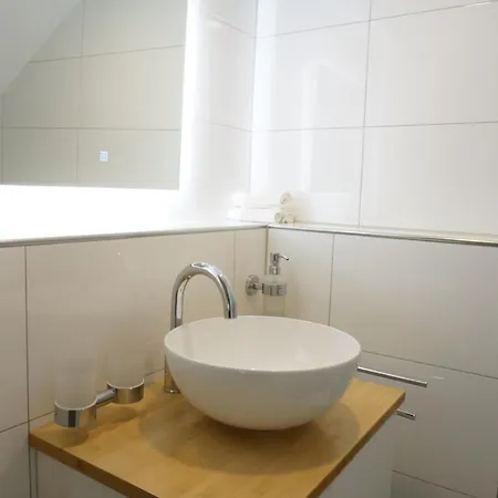 Mein Flowers Mit Kamin, Bis 10 Personen *