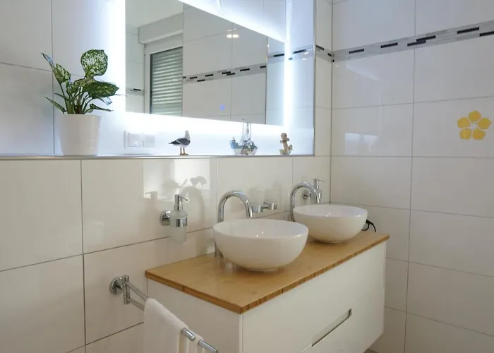 Mein Flowers Mit Kamin, Bis 10 Personen Apartamento