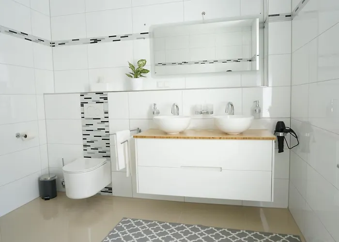 Mein Flowers Mit Kamin, Bis 10 Personen Apartamento